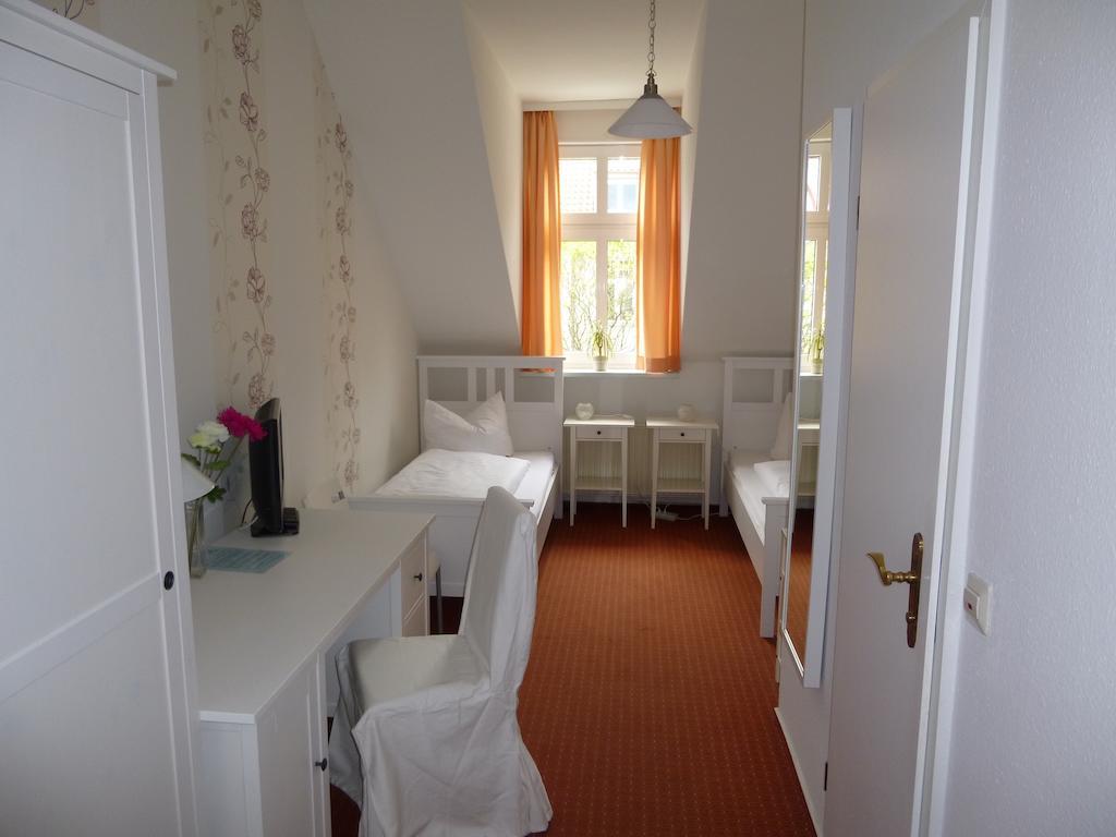Hotel Adler Greifswald Eksteriør billede