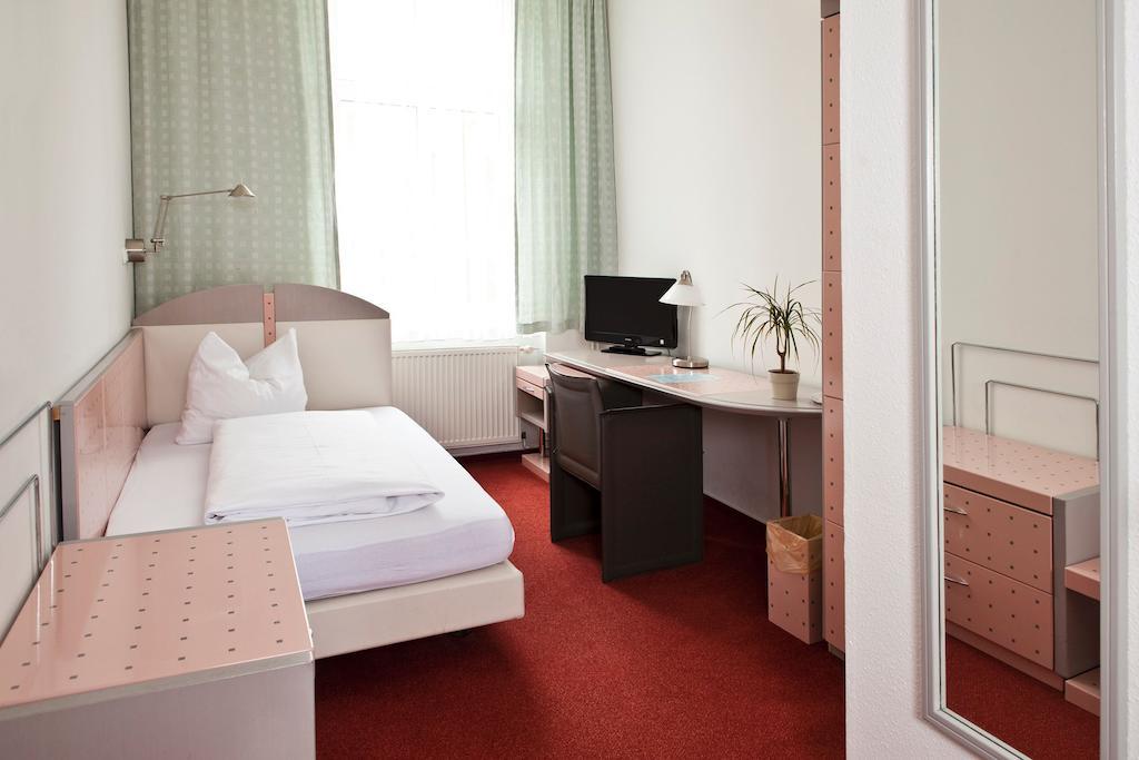 Hotel Adler Greifswald Værelse billede